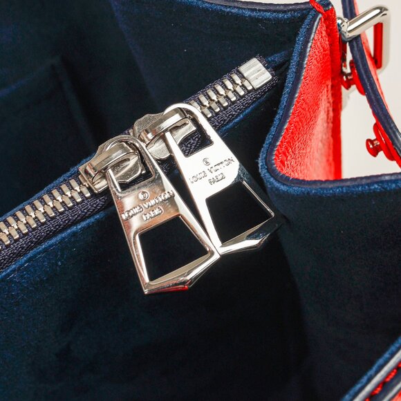 Louis Vuitton Twist Coquelicot Epi Leather Tote - Picture 14 of 16